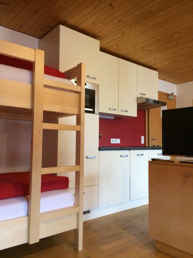 Waeldermetzge Huettenzimmer Und Wohnungen Warth  Eksteriør billede